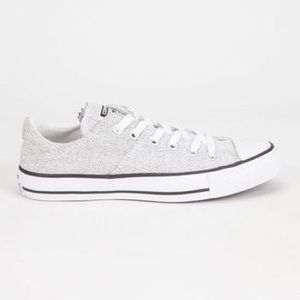 Low top converse